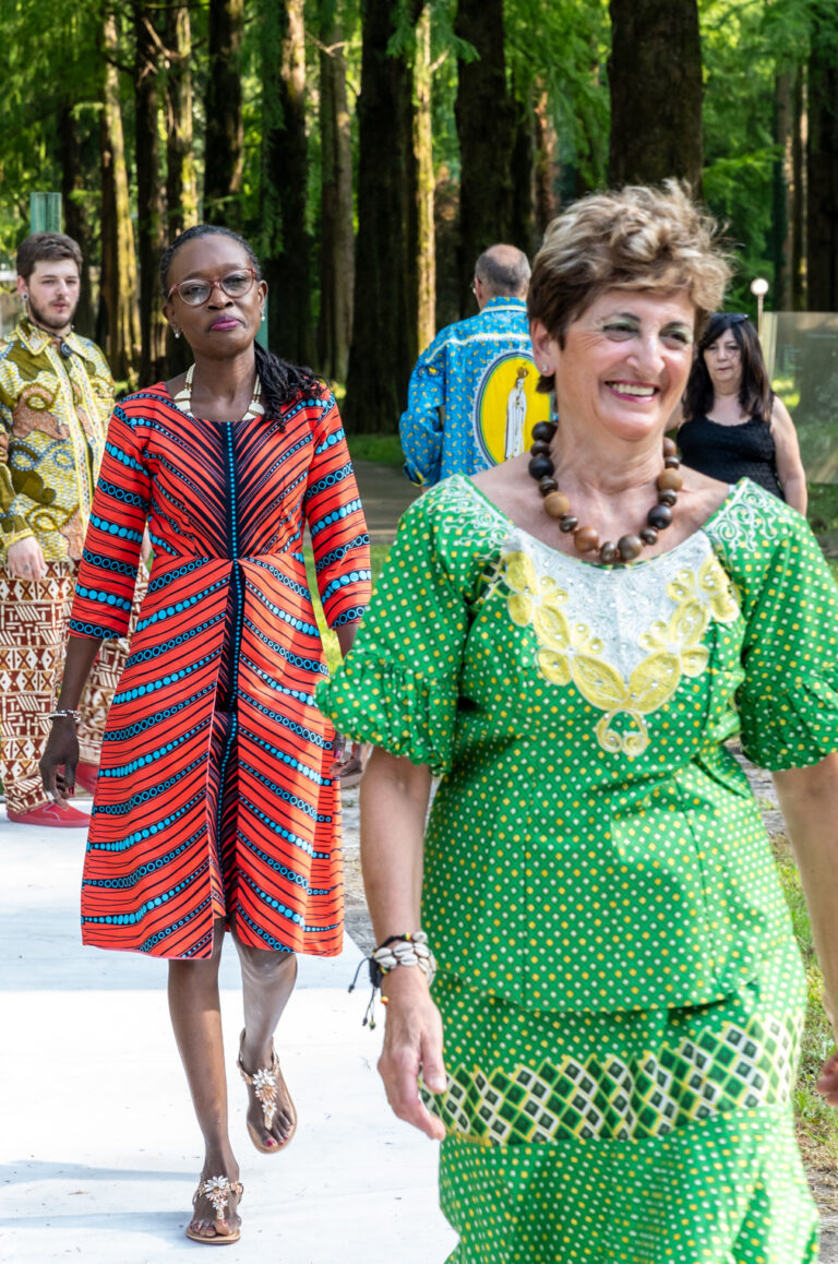 SFILATA MODA EGIDIO LOW-96